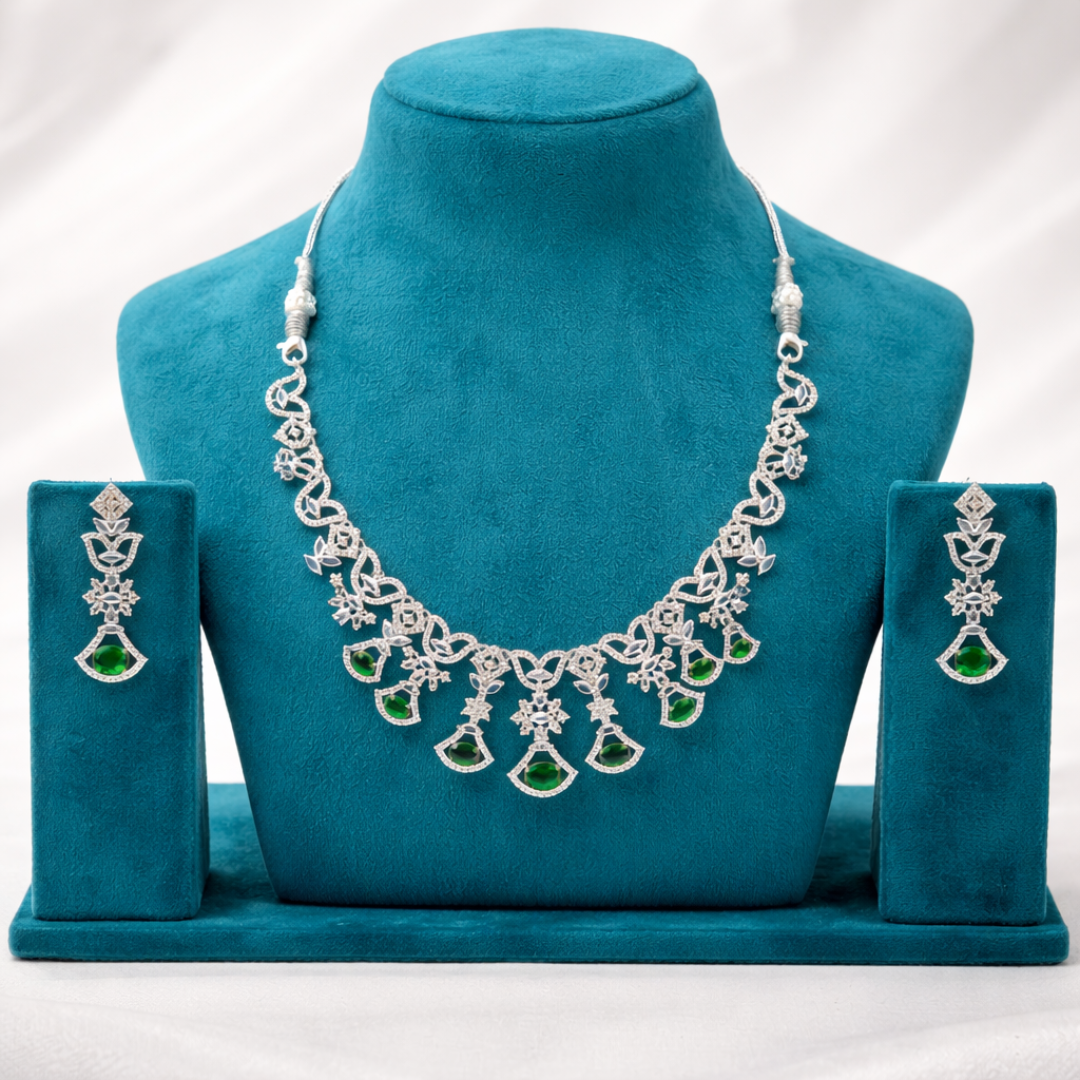 Emerald Green Silver Necklace Set